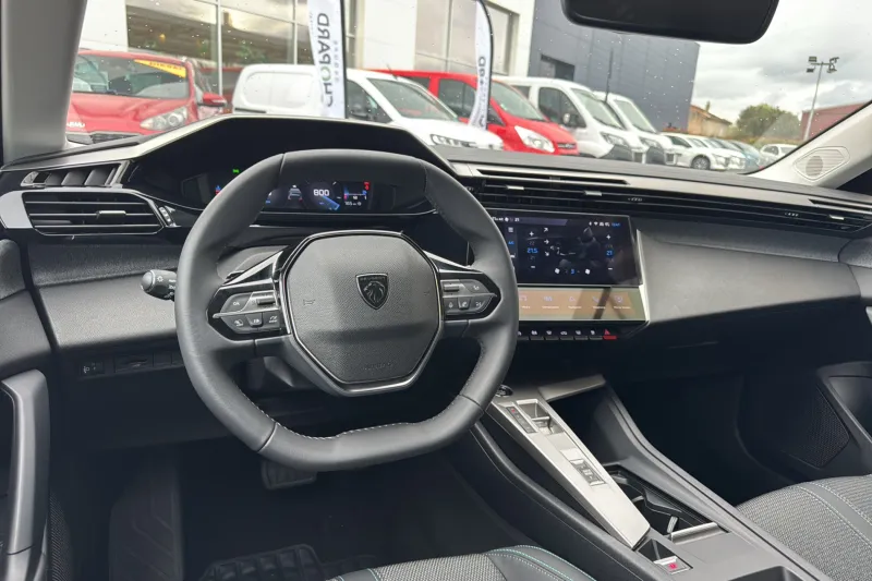 Image secondaire du véhicule 31