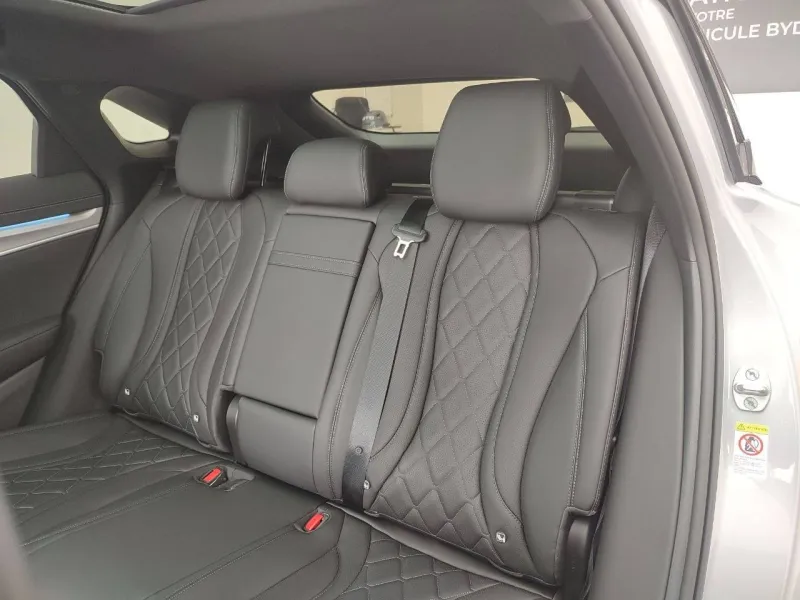 Image secondaire du véhicule 14