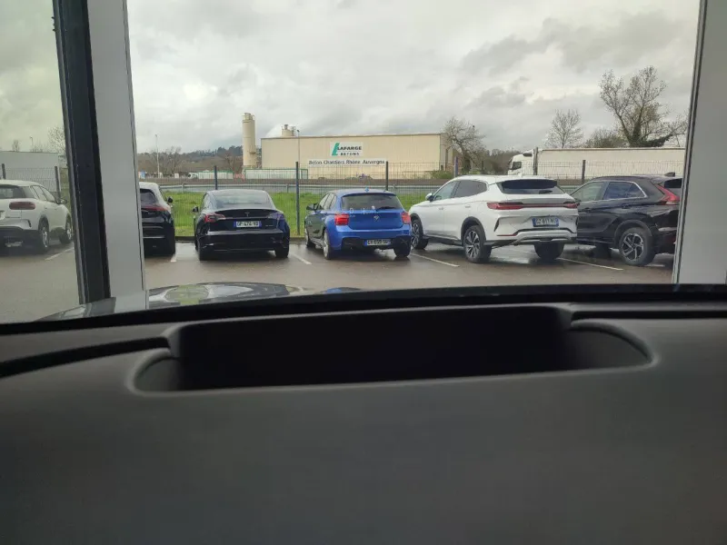 Image secondaire du véhicule 23