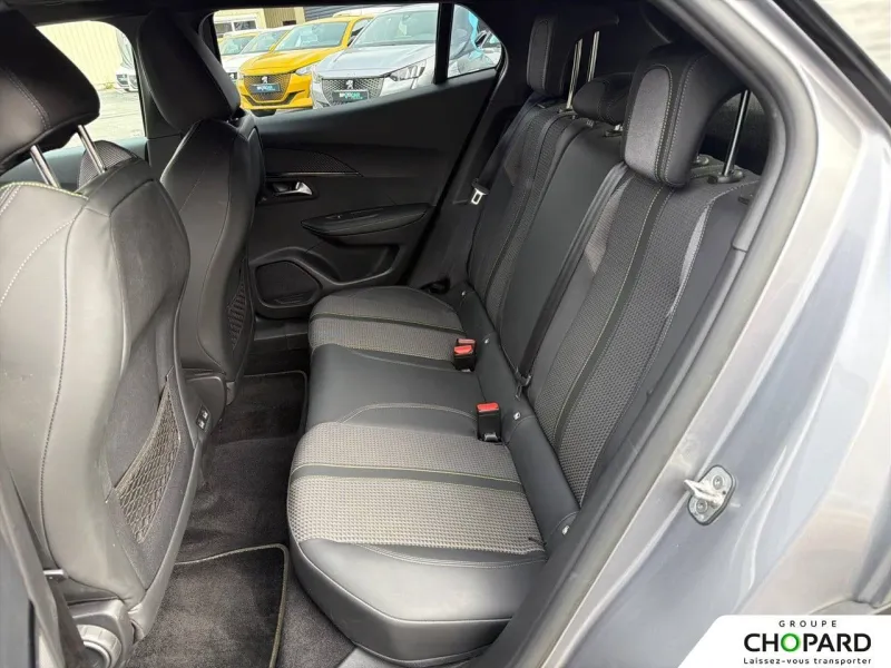 Image secondaire du véhicule 11