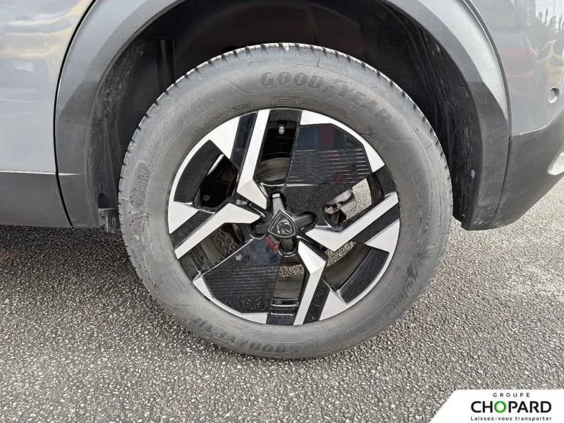 Image secondaire du véhicule 12