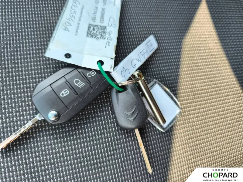 Image secondaire du véhicule 15