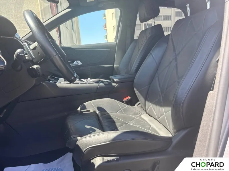 Image secondaire du véhicule 10