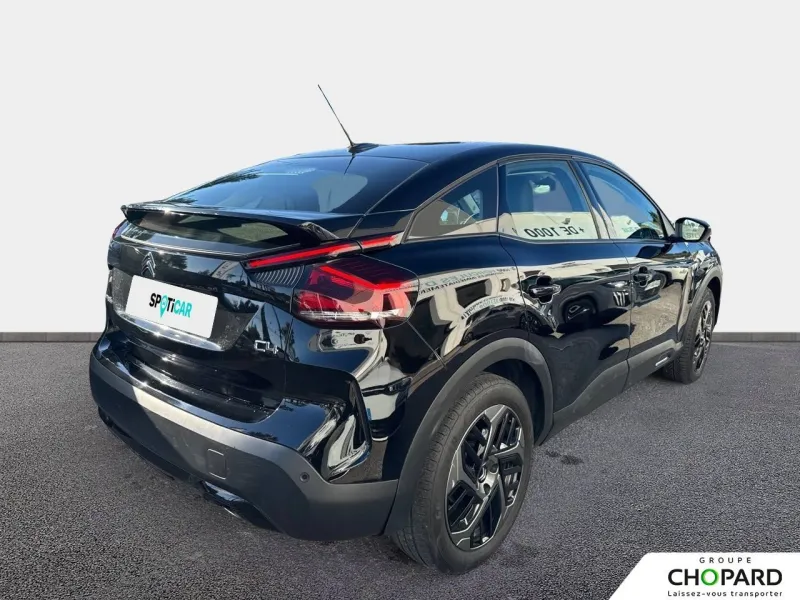 Image secondaire du véhicule 9