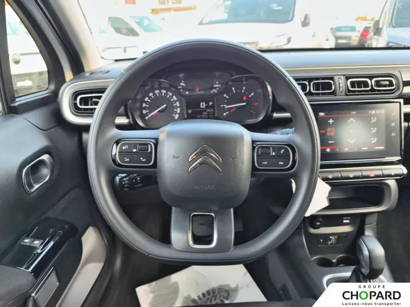 Image secondaire du véhicule 9