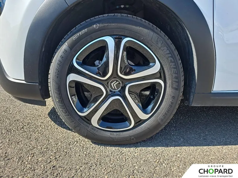 Image secondaire du véhicule 13