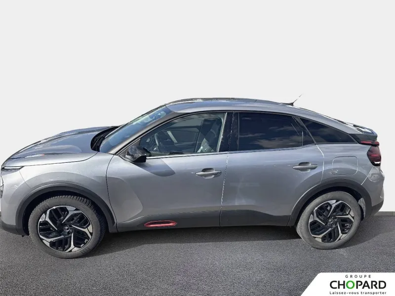 Image secondaire du véhicule 10