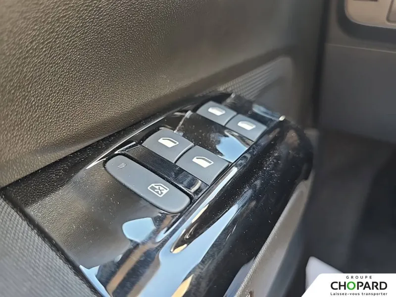 Image secondaire du véhicule 15