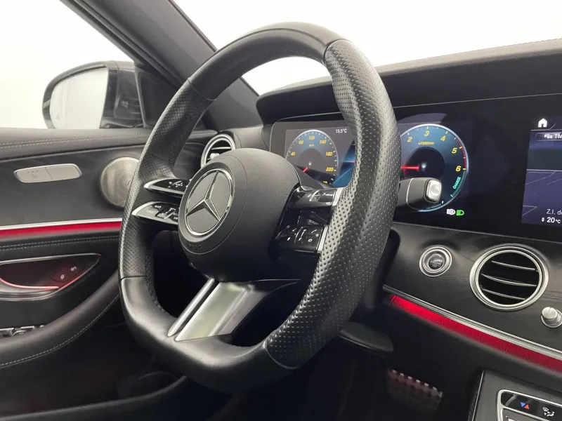 Image secondaire du véhicule 25