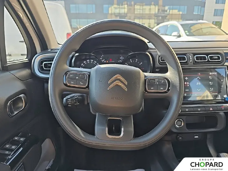 Image secondaire du véhicule 17