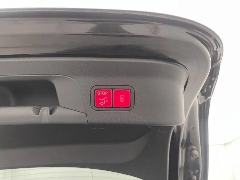 Image secondaire du véhicule 30