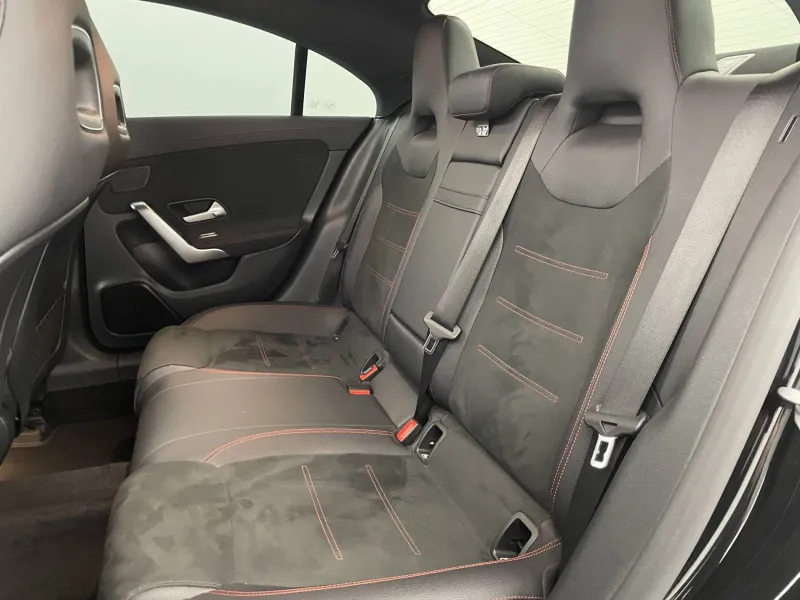 Image secondaire du véhicule 17