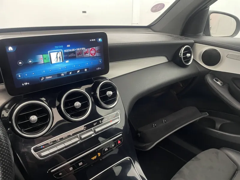 Image secondaire du véhicule 37