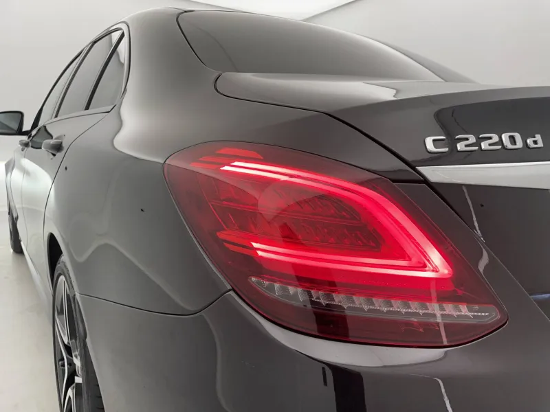 Image secondaire du véhicule 29