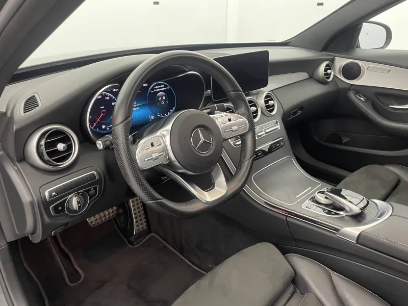 Image secondaire du véhicule 31