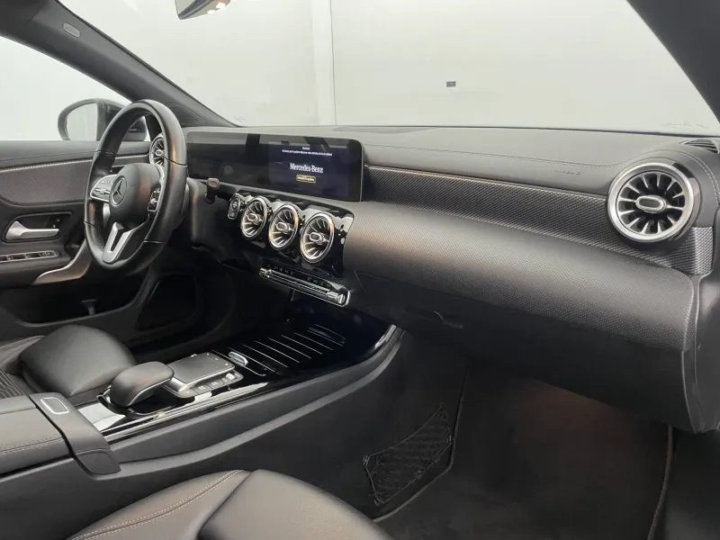 Image secondaire du véhicule 33