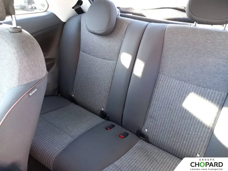 Image secondaire du véhicule 19