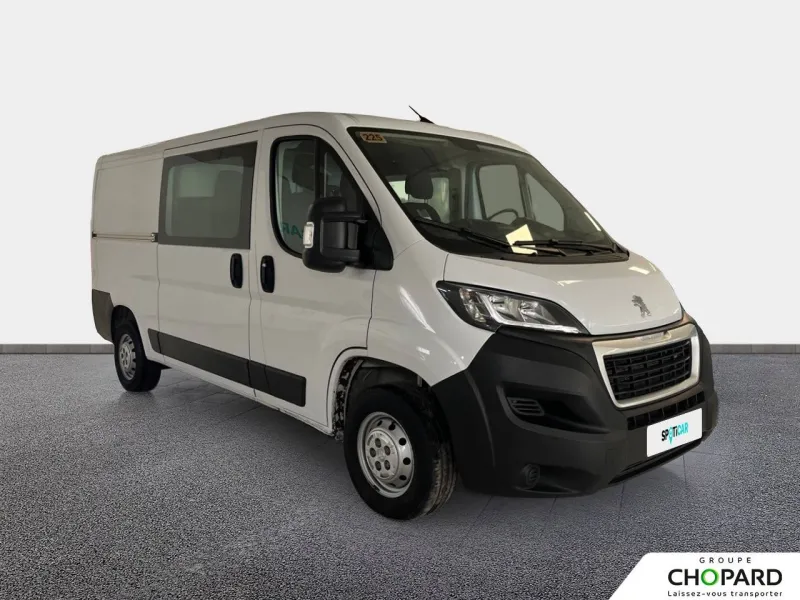 Image secondaire du véhicule 4