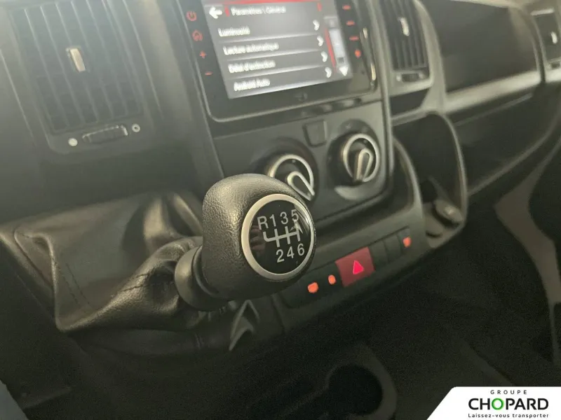 Image secondaire du véhicule 19