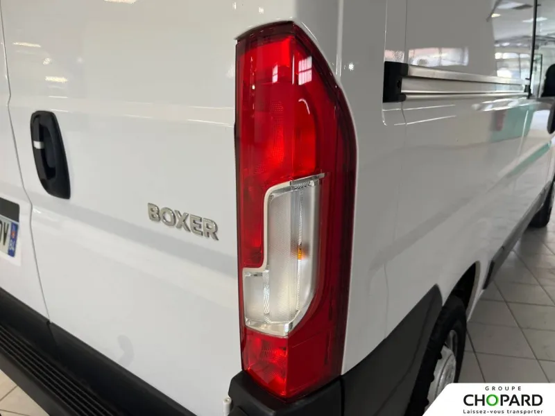 Image secondaire du véhicule 23