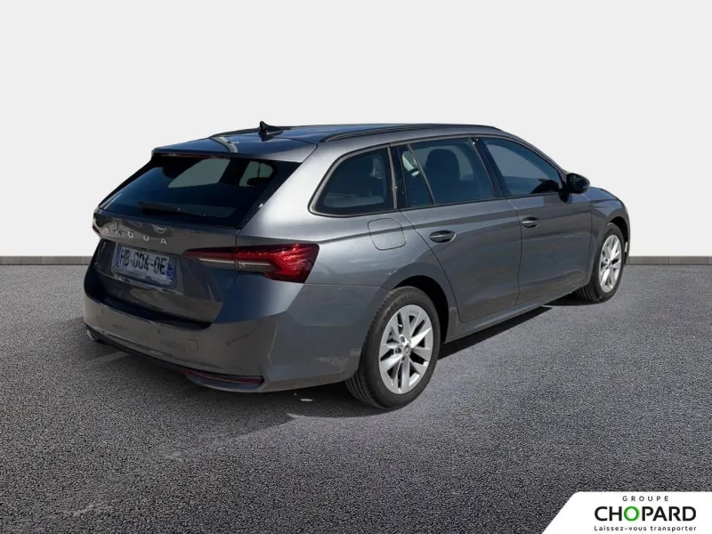 Image secondaire du véhicule 4