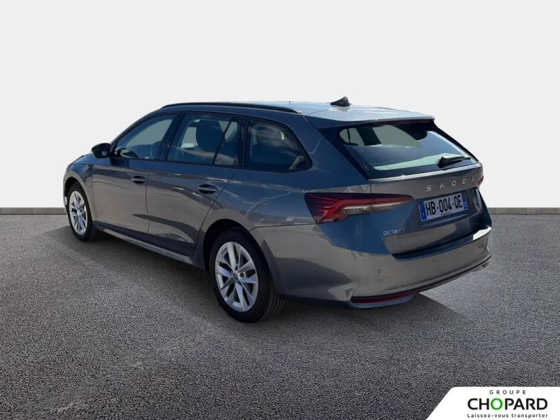 Image secondaire du véhicule 8