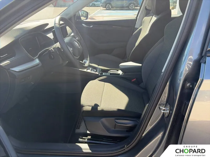 Image secondaire du véhicule 12