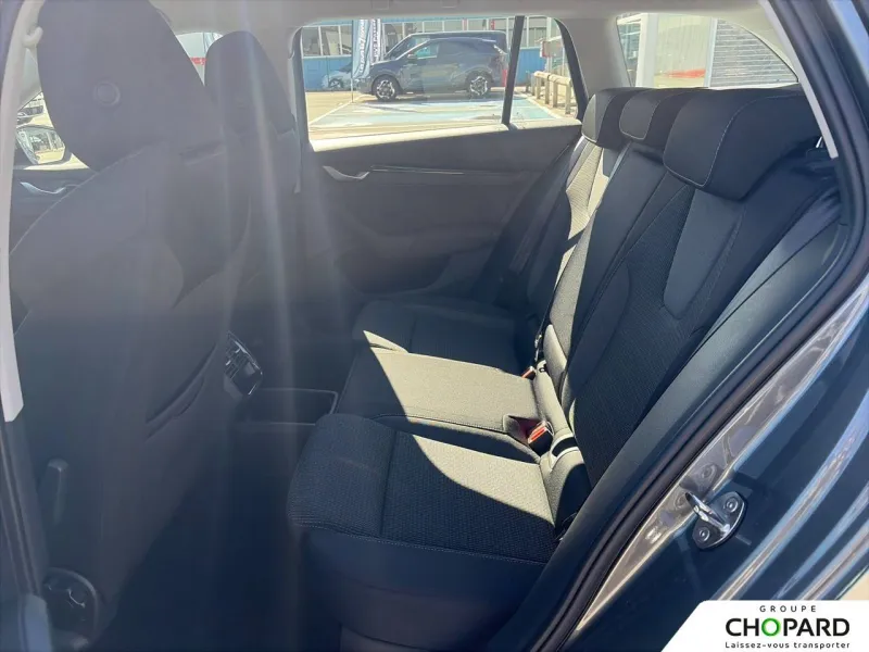 Image secondaire du véhicule 19