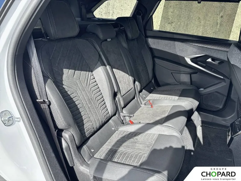 Image secondaire du véhicule 25