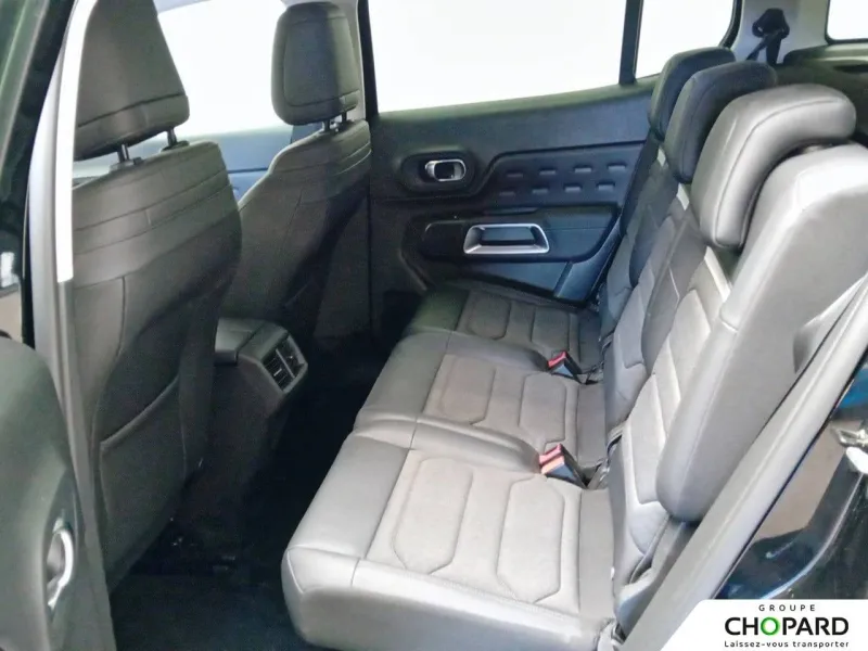 Image secondaire du véhicule 12