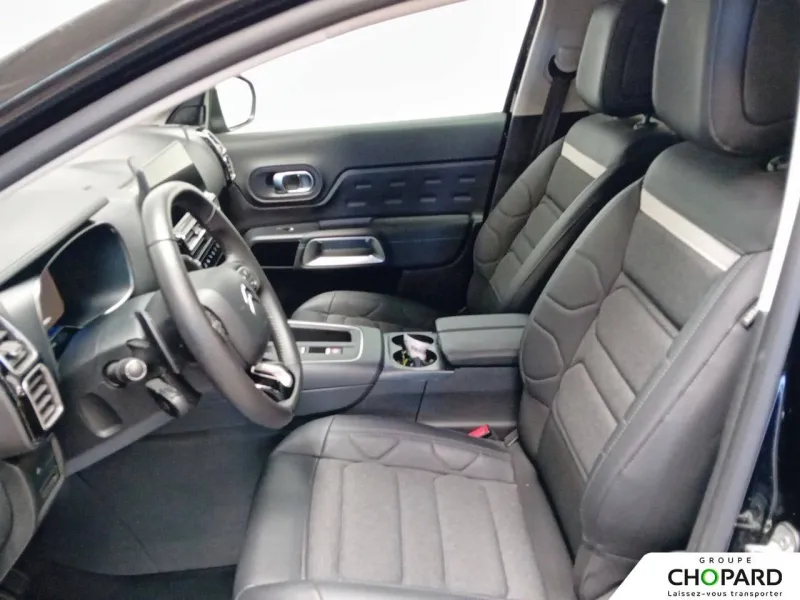 Image secondaire du véhicule 14