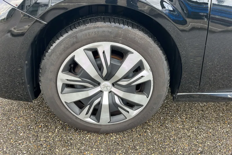 Image secondaire du véhicule 10