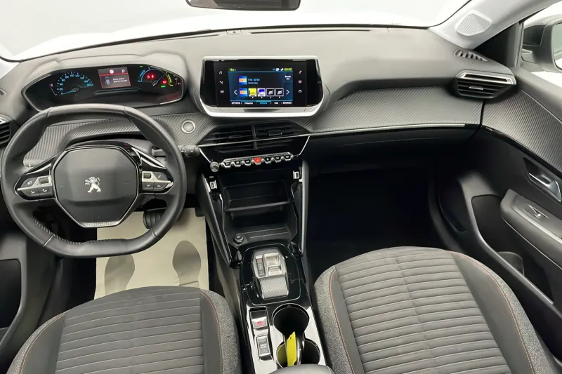 Image secondaire du véhicule 10