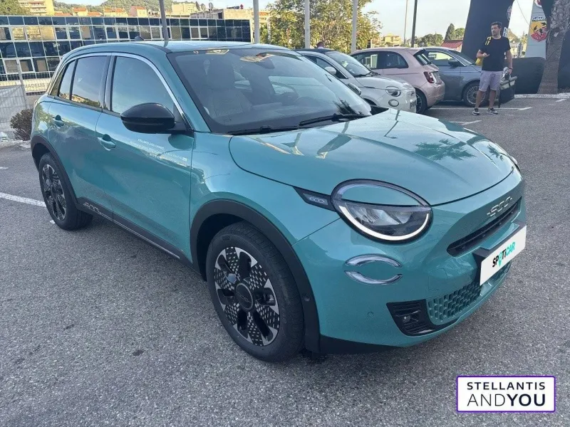 Image secondaire du véhicule 4