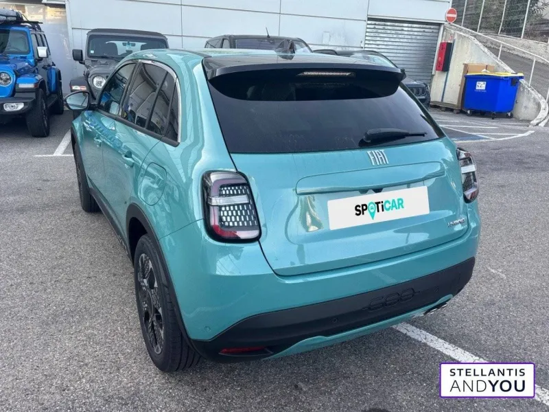 Image secondaire du véhicule 8