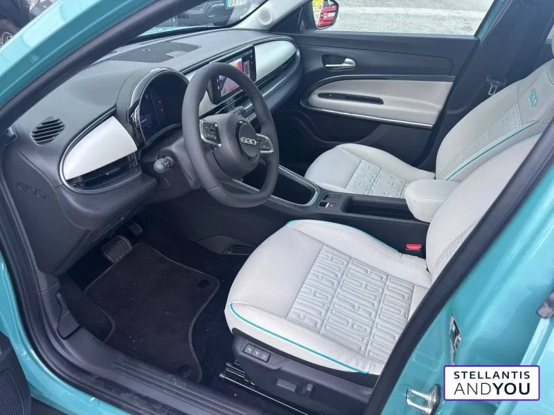 Image secondaire du véhicule 10