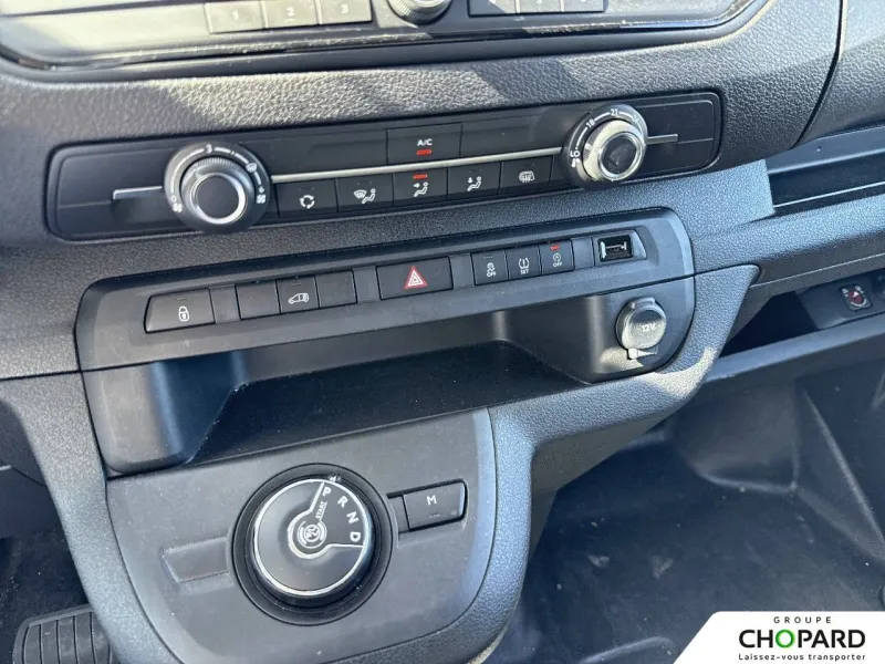 Image secondaire du véhicule 15