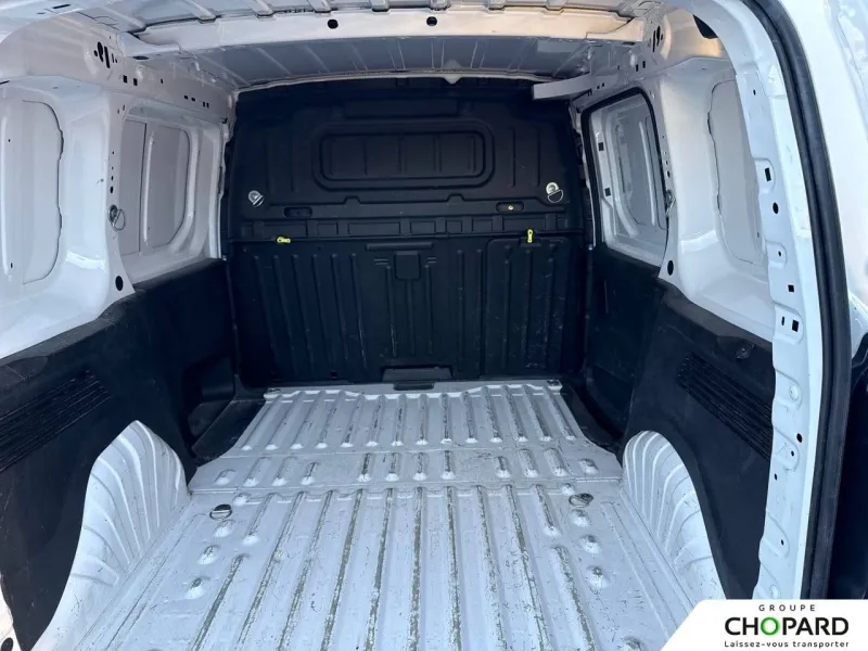 Image secondaire du véhicule 9