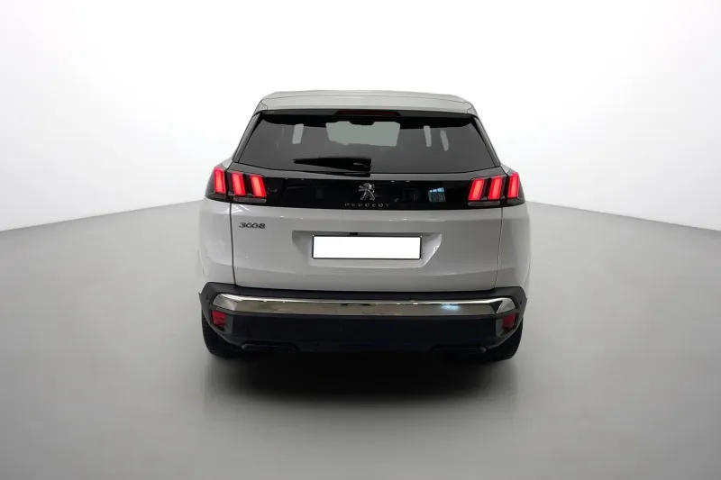 Image secondaire du véhicule 6