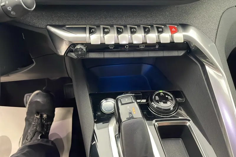 Image secondaire du véhicule 17