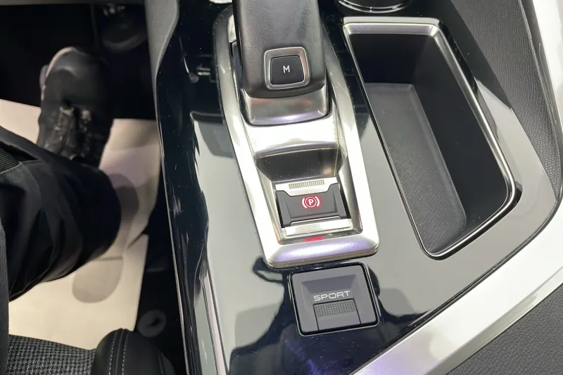 Image secondaire du véhicule 19