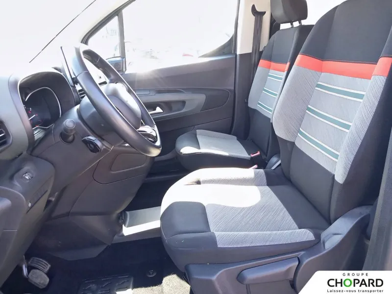 Image secondaire du véhicule 12