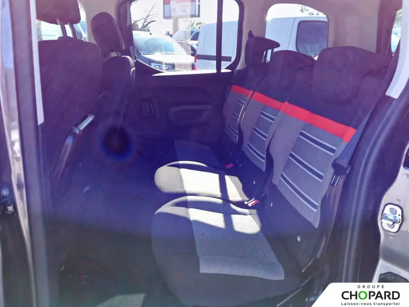 Image secondaire du véhicule 19