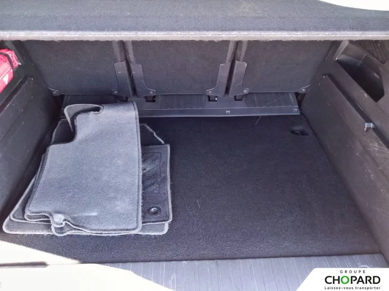 Image secondaire du véhicule 25