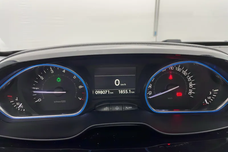 Image secondaire du véhicule 17