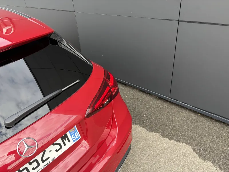 Image secondaire du véhicule 11