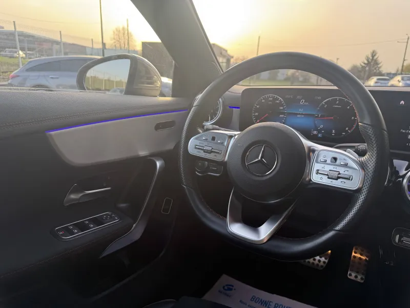 Image secondaire du véhicule 11