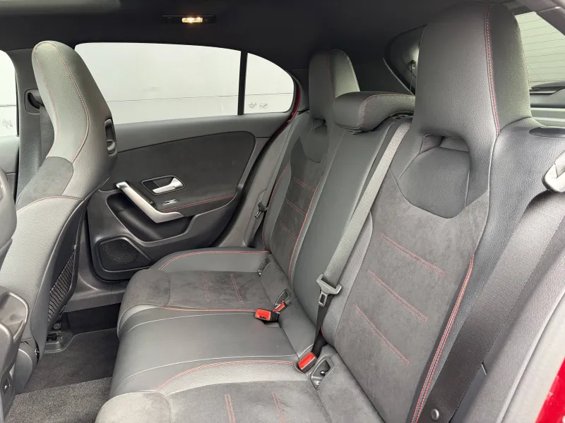 Image secondaire du véhicule 21