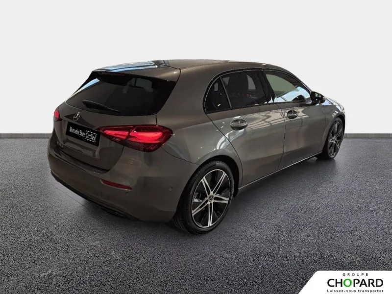 Image secondaire du véhicule 4