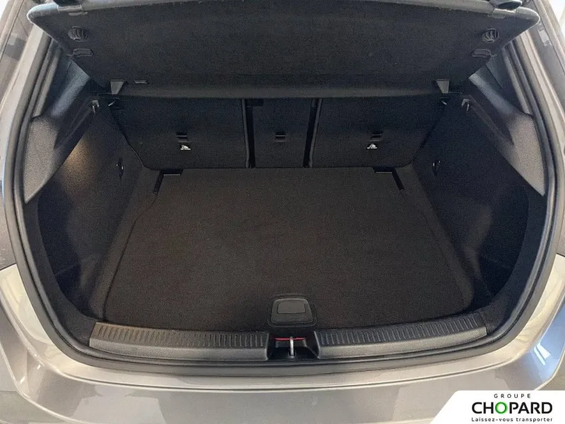 Image secondaire du véhicule 9